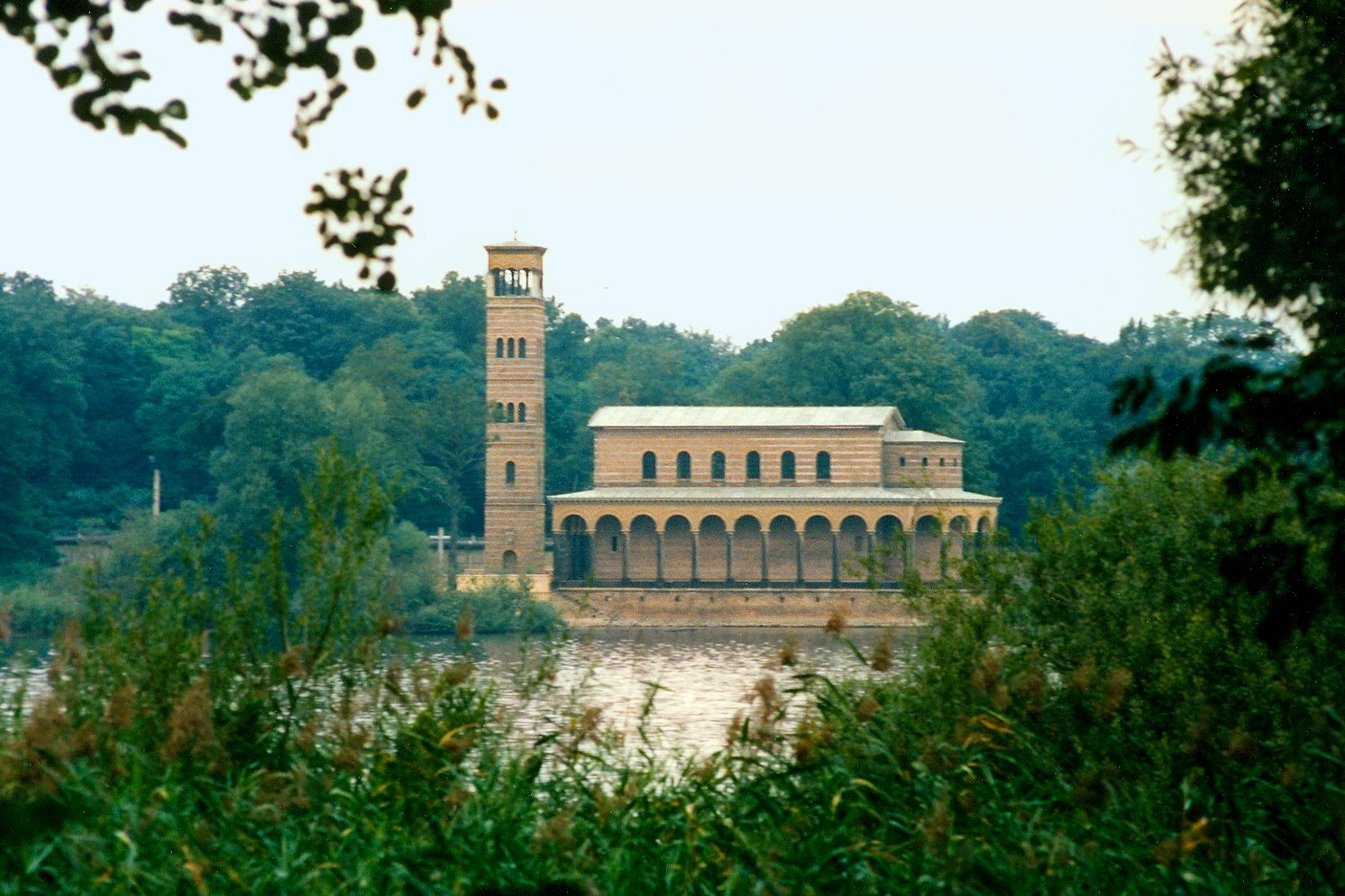 Sacrow_heilandskirche